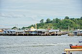 wasserdorf-in-kampong-ayer-brunei-river-bandar-seri-begawan.jpg?b=1&s=170x170&k=20&c=XQSv3L7RIADvJNszZExDEeDhHgLKc5U5jotk23ML0js=