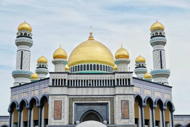 istock Jame' Asr Hassanil Bolkiah Mosque 1173239954