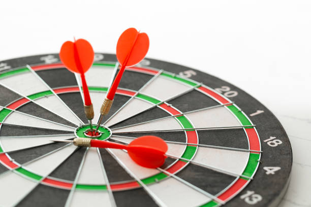 istock Circular target marked with dart with defocused or blurred bokeh background. 1173257009