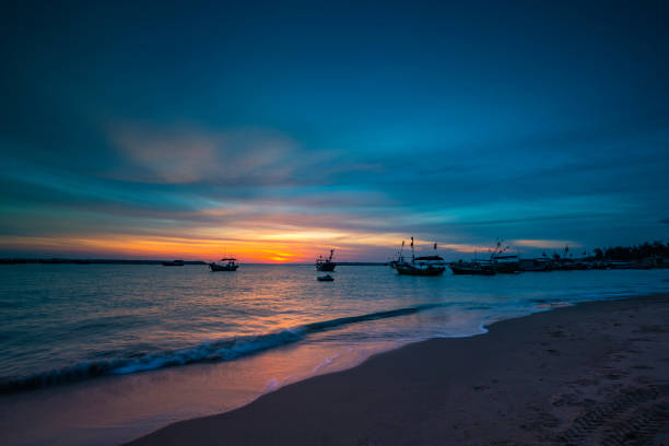 istock Hainan yinggehai sunset 1173269657