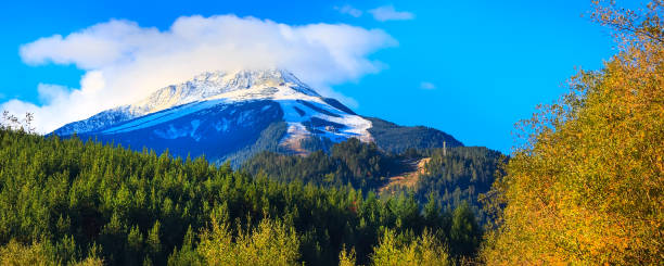 istock Bansko, Pirin mountains panorama, Bulgaria 1173318603