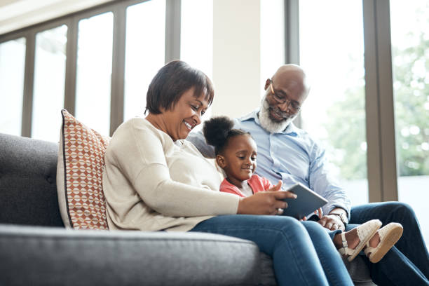 istock They're a family who will stay connected 1173335580
