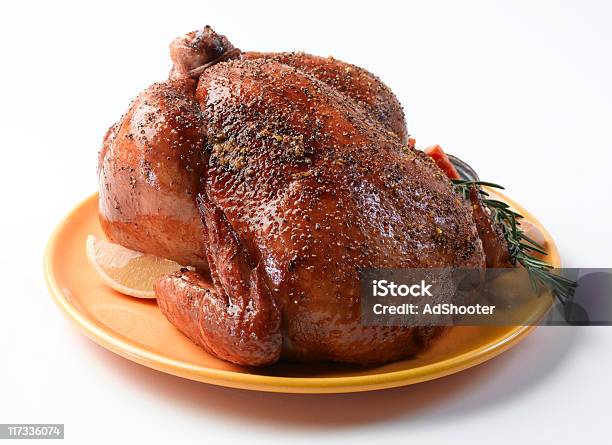 Цыплёнок — стоковые фотографии и другие картинки Тарелки - Тарелки, Курица гриль, Мясо курицы