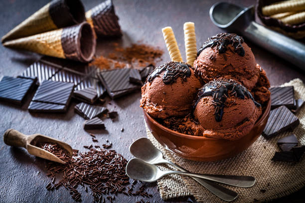 istock Chocolate ice cream in a brown clay bowl 1173381939