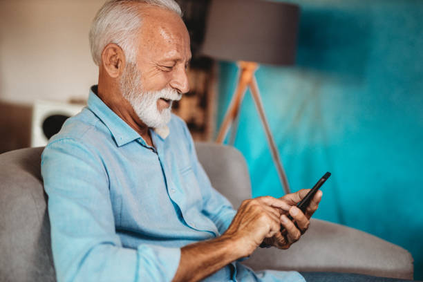 istock Senior man and his smartphone 1173451153