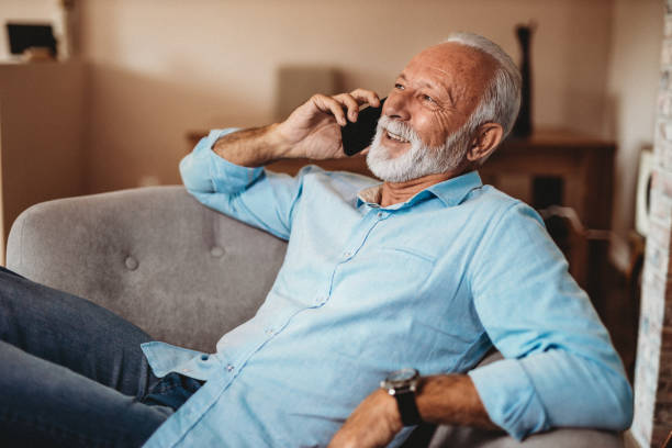 istock Senior man and his smartphone 1173451549