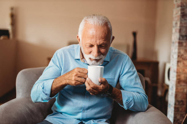 istock Senior man and his smartphone 1173451765