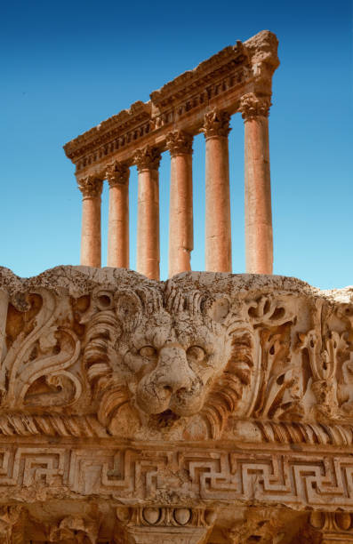 the ancient heliopolis, roman city in baalbek (baalbak) - lebanon - baalbek imagens e fotografias de stock