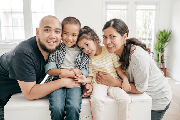 istock Lazy family Sunday 1173466511