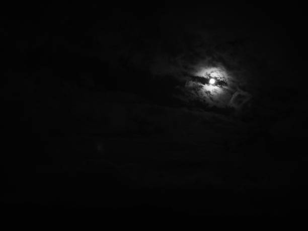 istock the moon, Moon and clouds, Black and white photo 1173473439