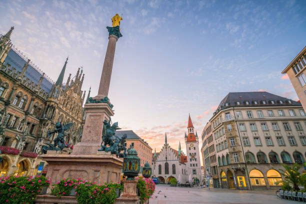 istock Munich skyline with Marienplatz town hall 1173484169