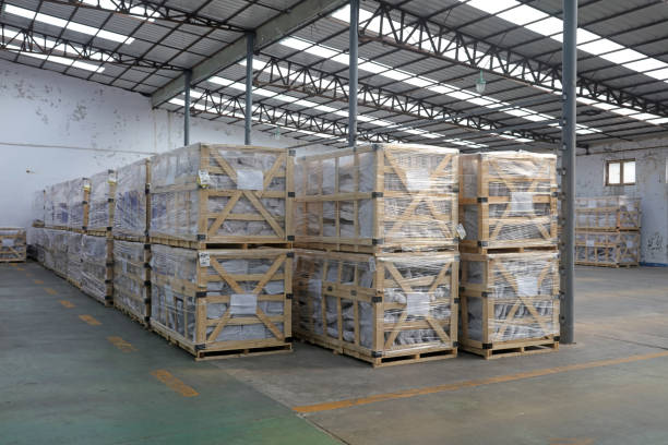 istock Industrial warehouse in a factory 1173491307