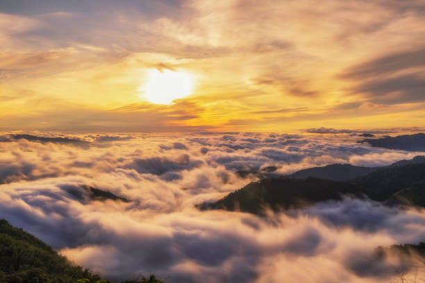 Sunrise - Dawn, Sky, Mountain, Sunlight, Sun
