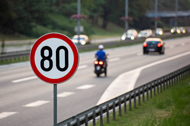 istock 80km/h Speed limit sign a highway 1173559374