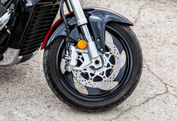 przednie koło motocykla sportowego - shock absorber car brake motor vehicle zdjęcia i obrazy z banku zdjęć