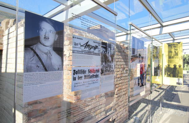 topografía del terror berlín alemania - adolf hitler fotografías e imágenes de stock