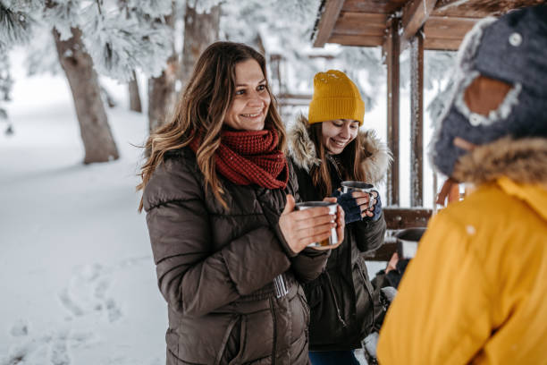 istock Family winter activities 1173674877