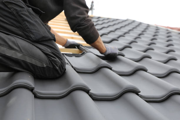 istock New roof covering in progress 1173737772