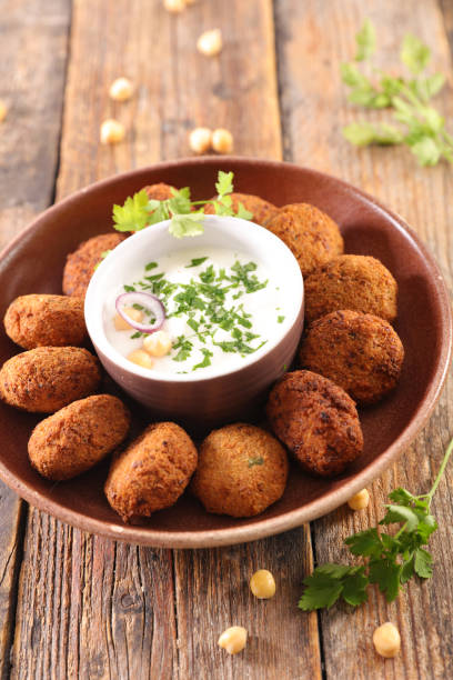 istock falafel with yogurt sauce and herbs 1173739217