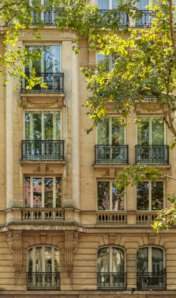 istock Apartment Building in Downtown Paris 1173750359