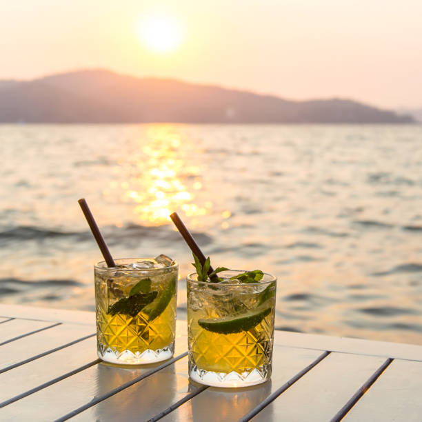 istock Serving mojito in a street cafe as a summer vacation 1173788743