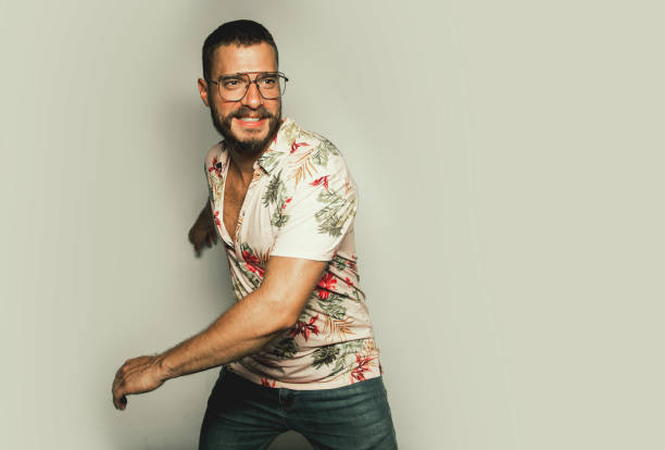 istock Potrait of young man with eyeglasses, studio shoot 1173796263