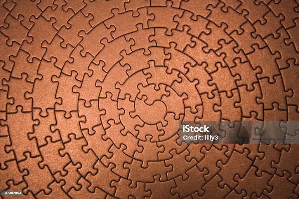 Un puzzle grand angle en cuivre - Photo de Cercle libre de droits
