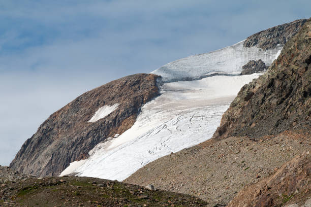 istock Etendard Glacier in Maurienne 1173946124