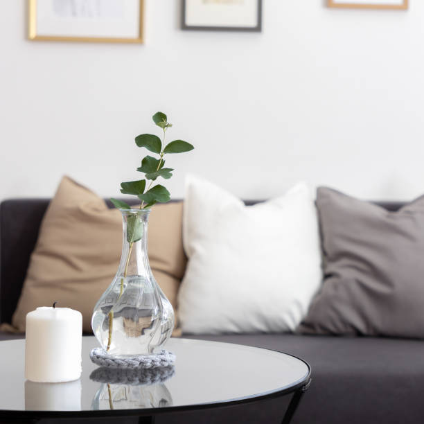 istock Living room with round table 1173959907