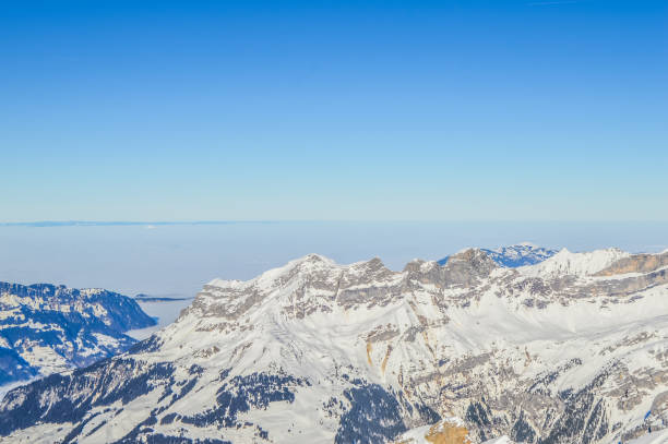 mount or mt titlis in swiss switzerland near engelberg - canton obwalden imagens e fotografias de stock