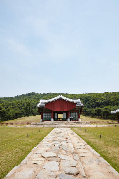 istock Jangneung Royal Tomb 1173992085