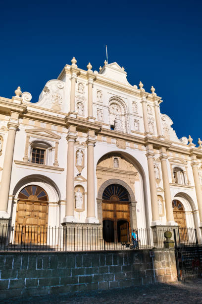 la cattedrale di san josé, nell'antigua guatemala, il primo edificio fu iniziato nel 1545, struttura, danneggiata da diversi terremetos, un edificio religioso cattolico. patrimonio culturale dell'umanità. - editorial central america guatemala antigua foto e immagini stock