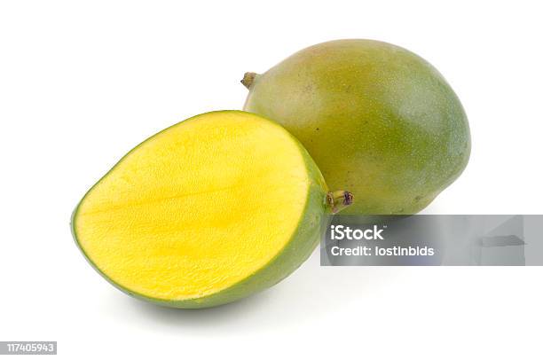 Jugoso Mango Para Mostrar Corte De Carne Foto de stock y más banco de imágenes de Agricultura - Agricultura, Alimento, Clima tropical