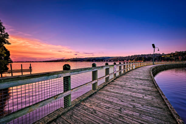 istock Lake Narracan Sunset 1174062708
