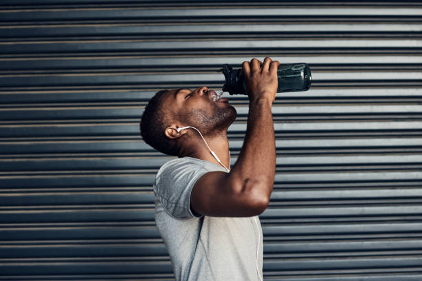istock Got to quench my thirst after that intense workout 1174103748