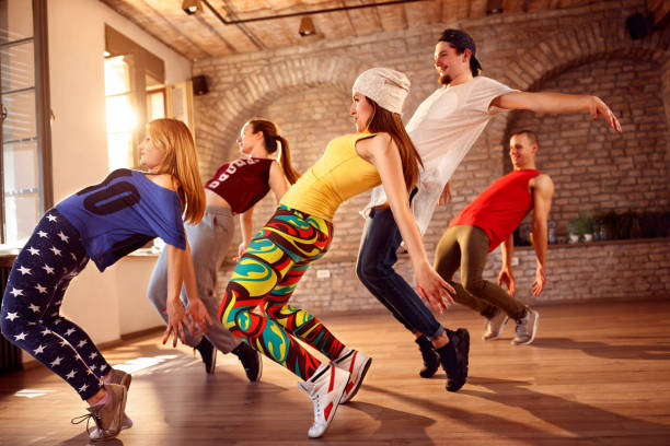 istock Passion dance team - urban hip hop dancer exercising dance training in studio 1174112430