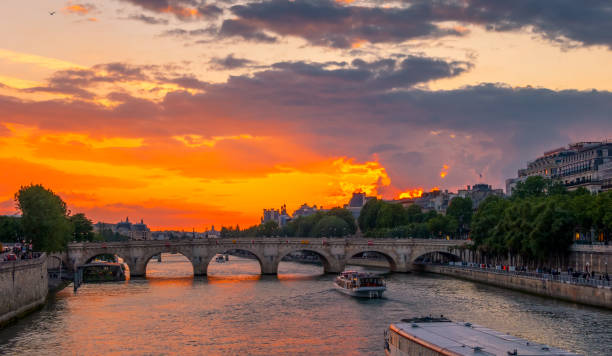 istock Summer Golden Sunset over the Seine 1174141982