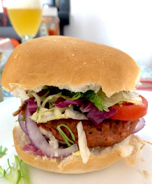 istock Vegetarian Hamburguer 1174235885
