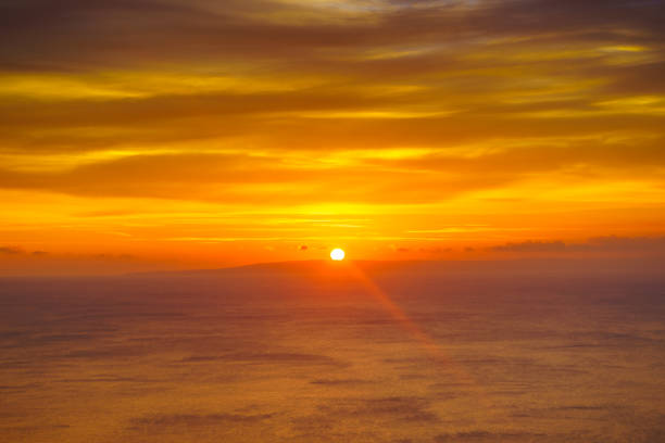 istock Sunset or sunrise over sea surface 1174253815