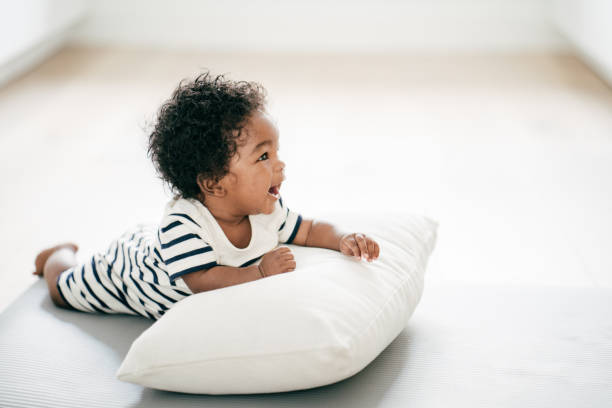 istock Mom and baby having great time together 1174324150