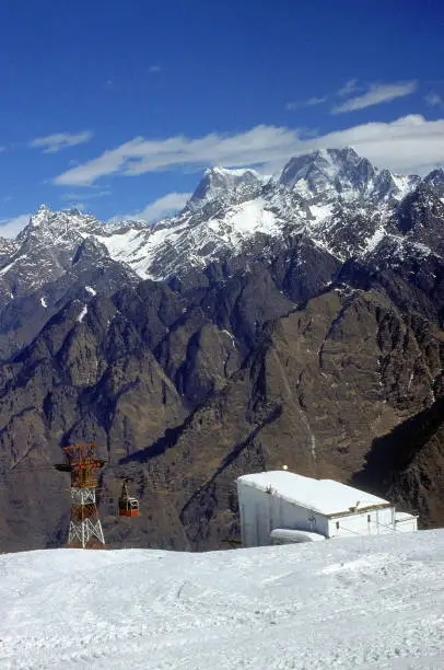 Photo of Hathi & Ghori Parbat, from Auli snow fields, Uttaranchal, India.