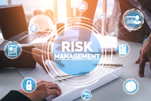 risk management and assessment for business - risk management imagens e fotografias de stock