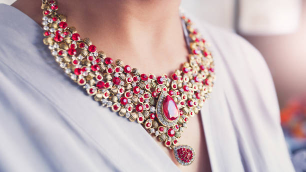 istock Her favourite necklace for a special day 1174369102