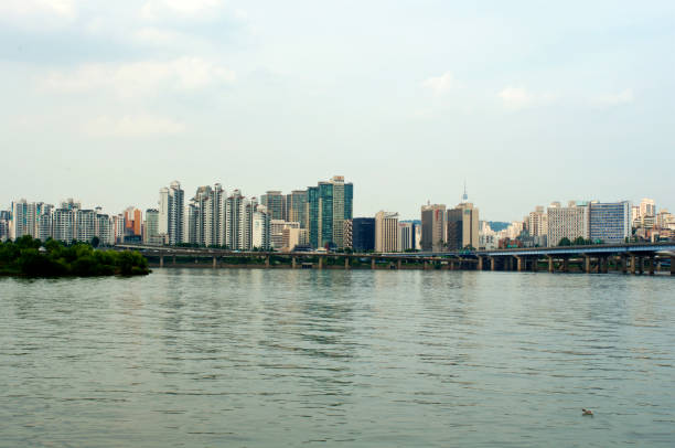 istock Hang river in Seoul in the evening 1174403613