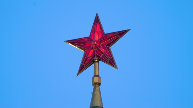 Red Star of the Spasskaya Tower of Kremlin in Moscow, Russia in 4k