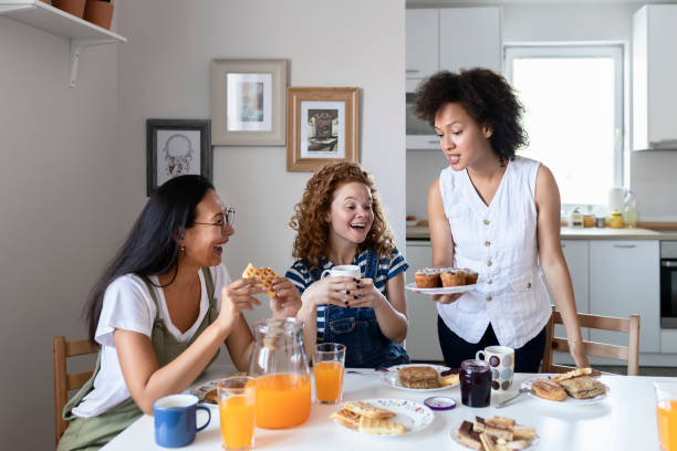 istock Women having breakfast together 1174499450
