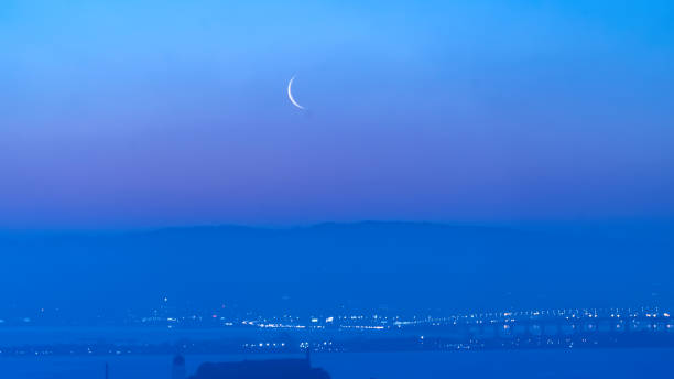 istock Crescent moon over the San Francisco Bay 1174534537
