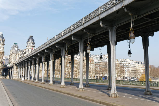 istock Paris, France - Bir Hakeim bridge 1174707998