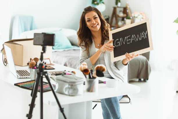 istock Beauty blogger live streaming 1174712783