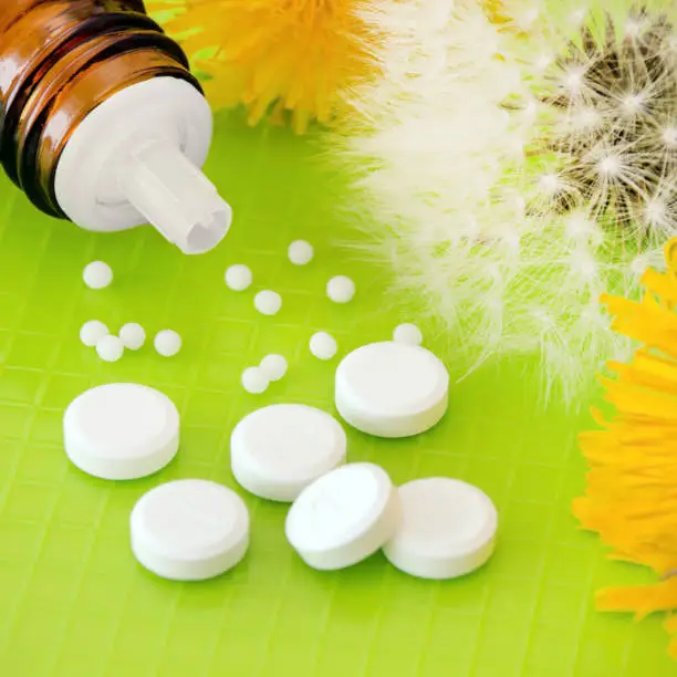 Homeopathy Allergy with herbs and pills